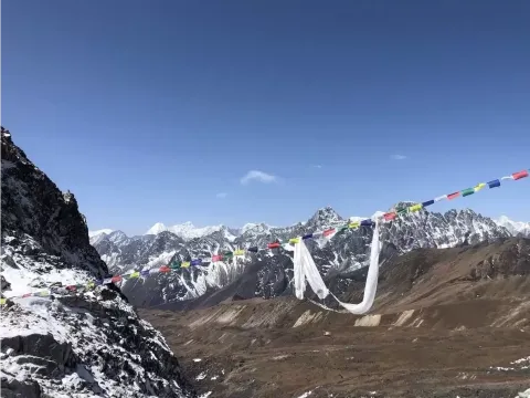 Top 5 Everest Trekking Packages