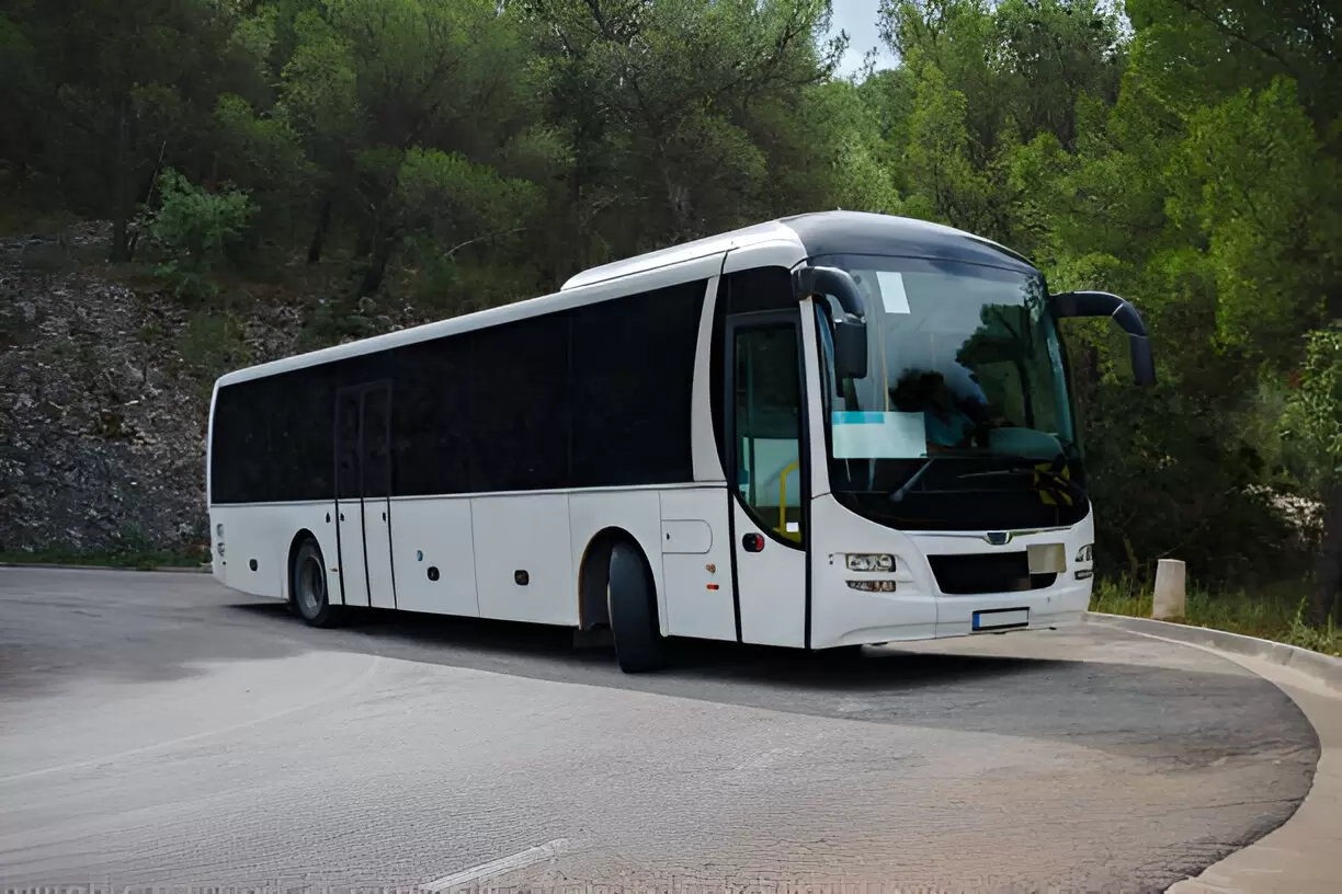 Kathmandu to Chitwan Tourist Bus Ticket